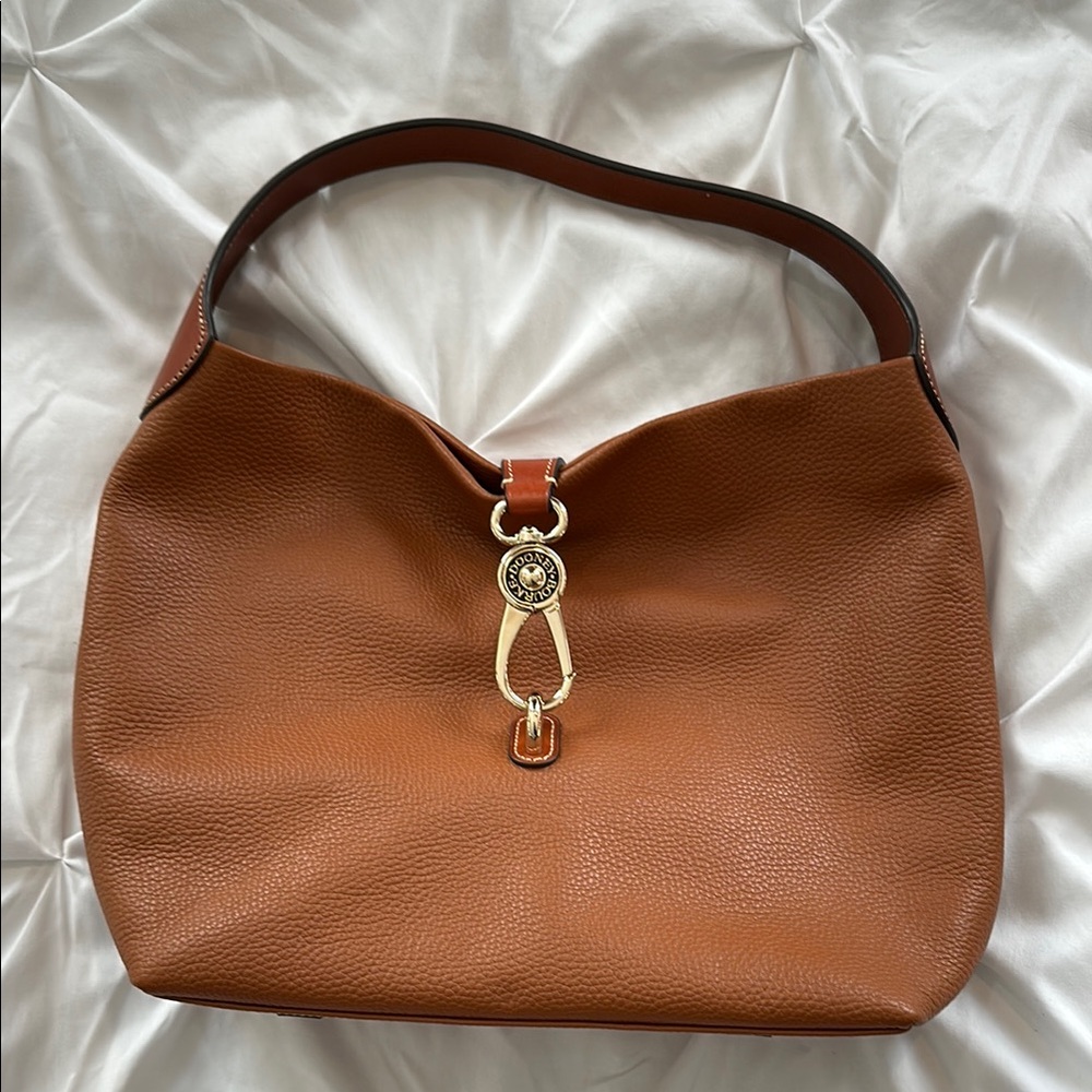 Dooney & Bourke Logo Lock Shoulder bag